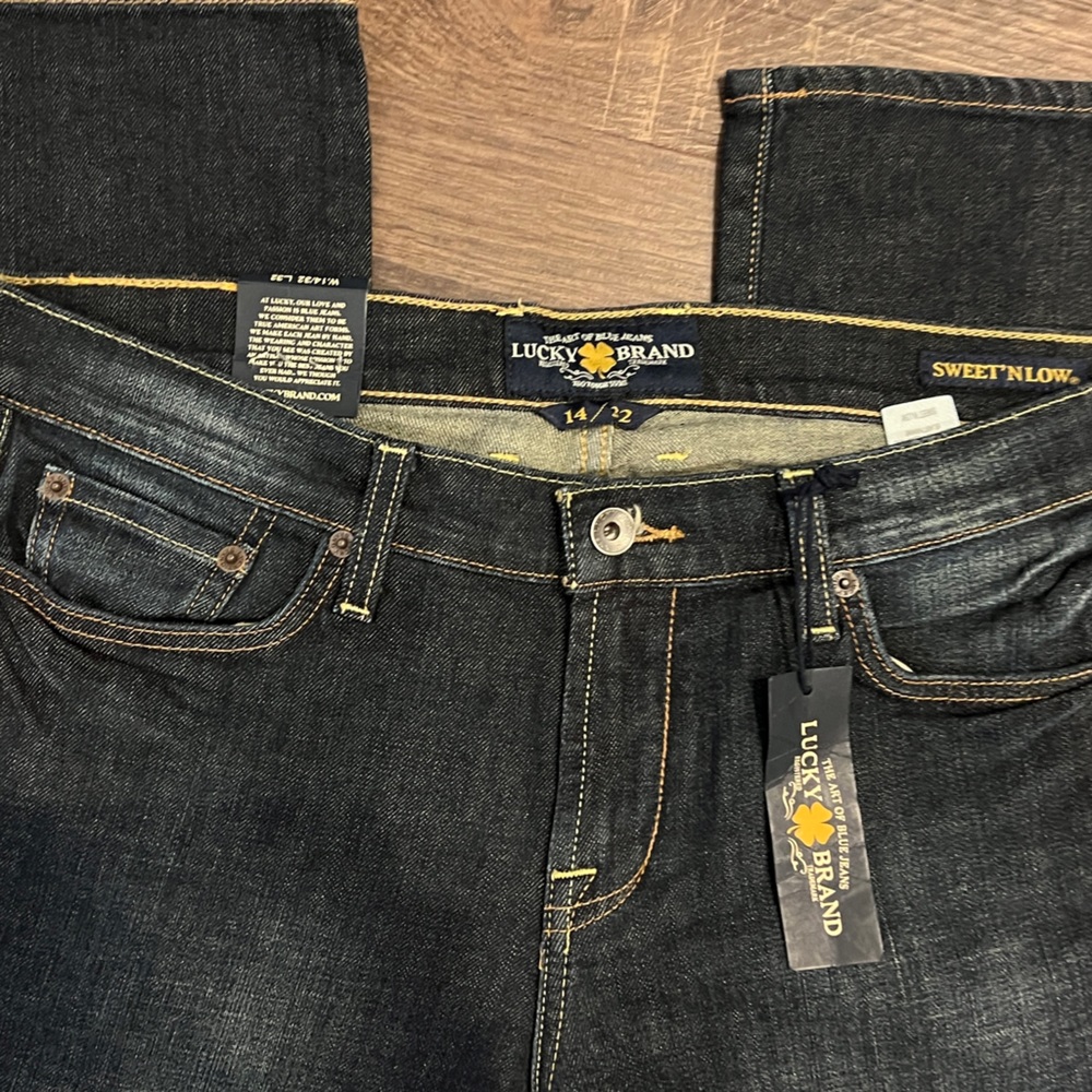 NWT Lucky Brand Sweet N Low Womens Jeans